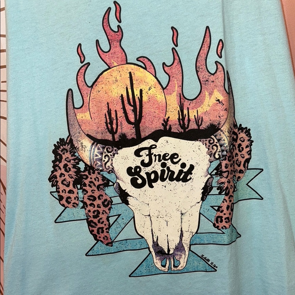 Next Level Razorback Blue Graphic Tee with Free Spirit Design Large